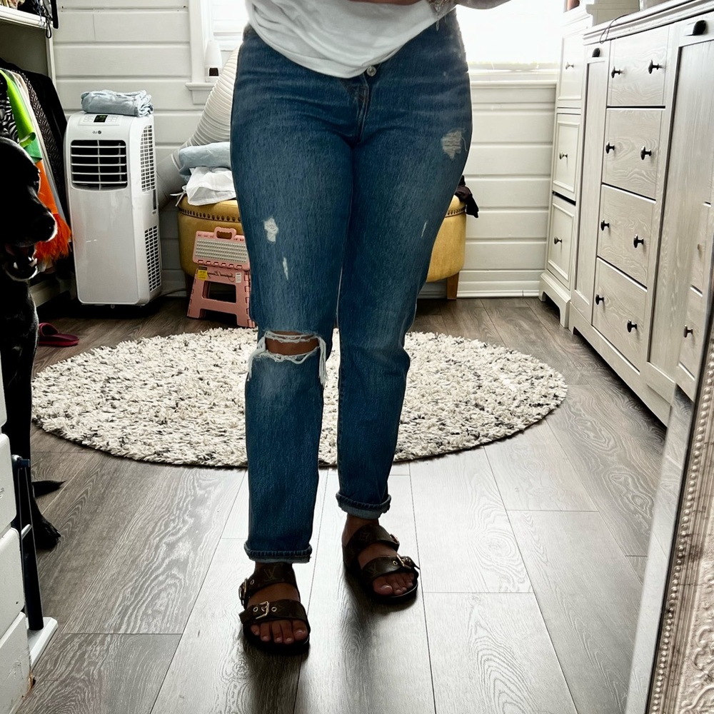 Levies Wedgie Fit Jeans Size 26